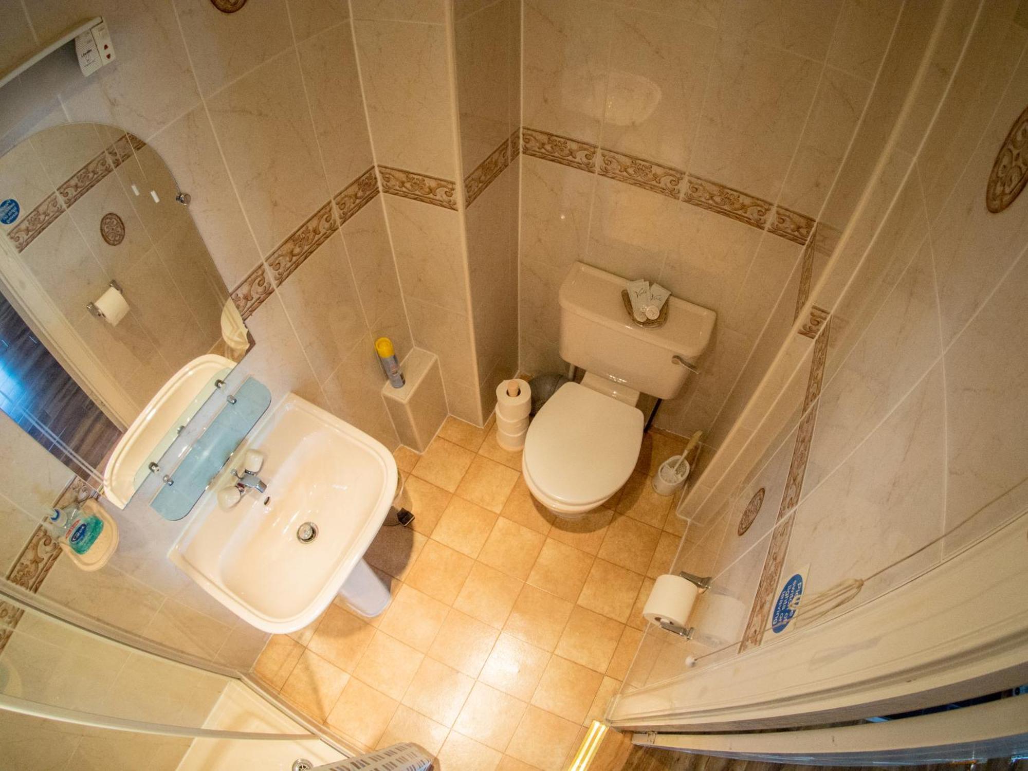 Classic Double Room,703389703:JPEG